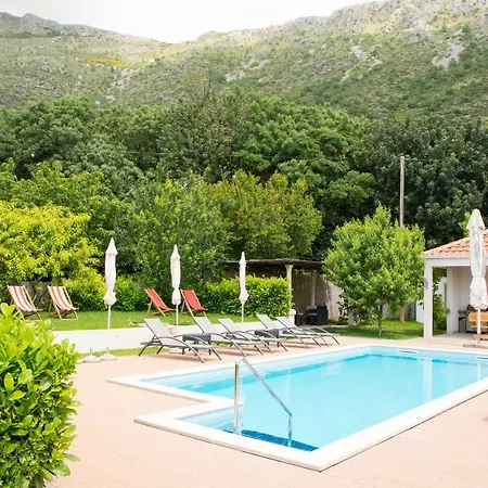 아파트 Tabain 믈리니